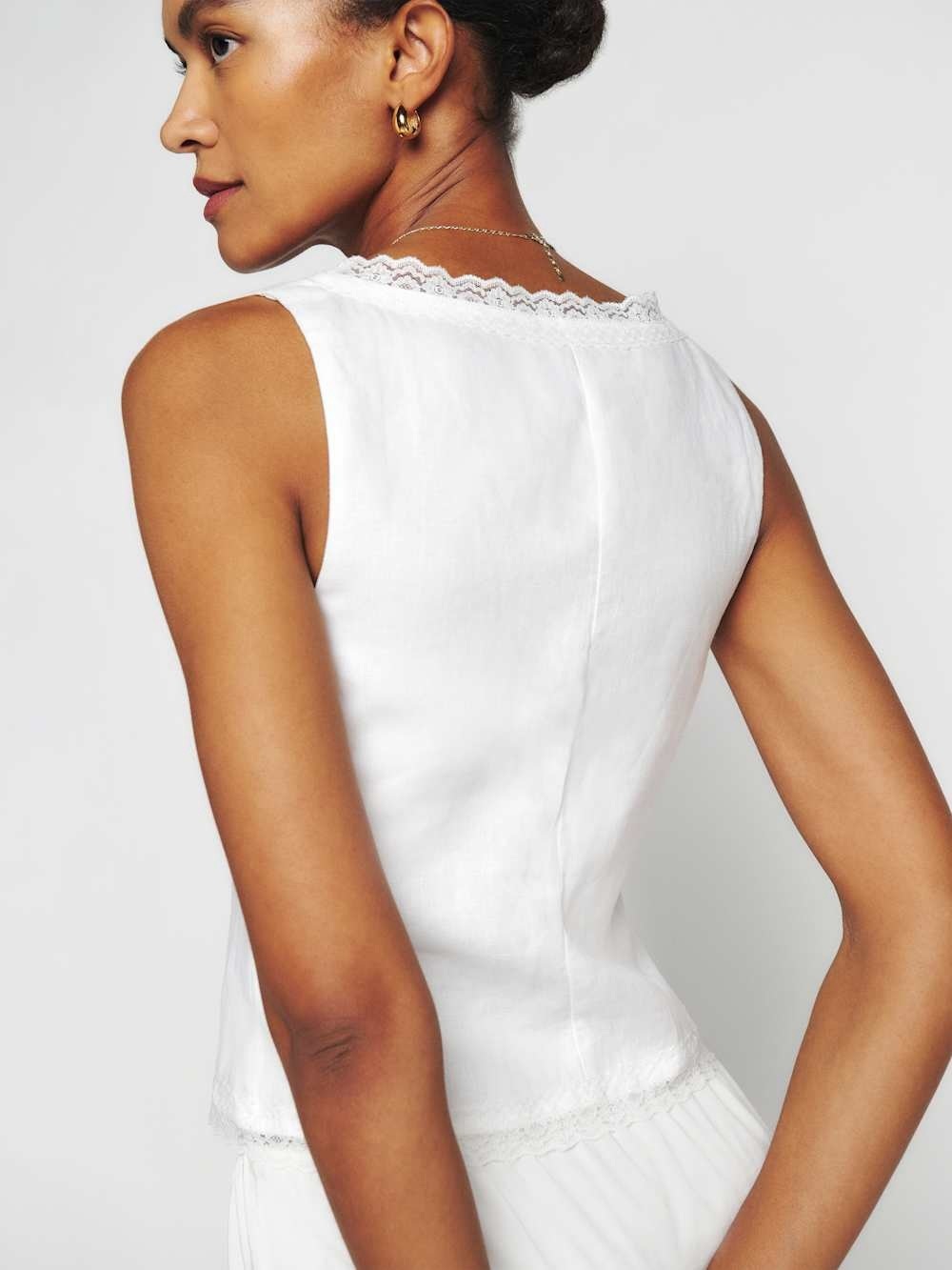 Reformation Rosalie Linen Lace Trim Top - Picture 4 of 10